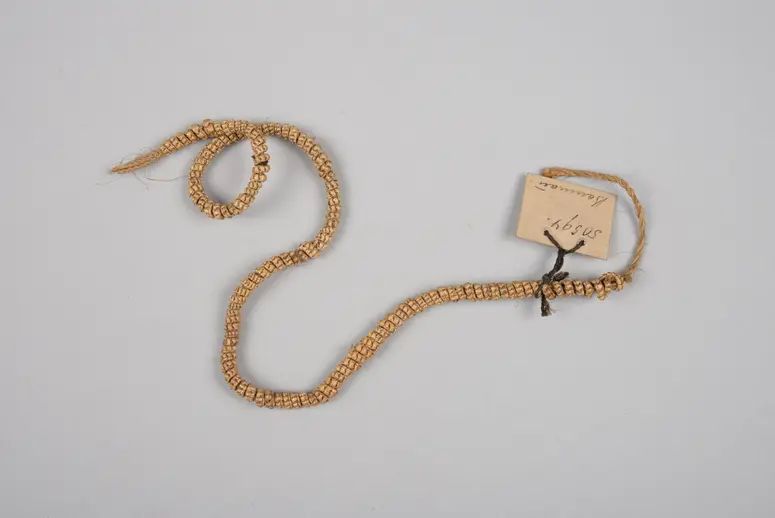 Bauchschmuck