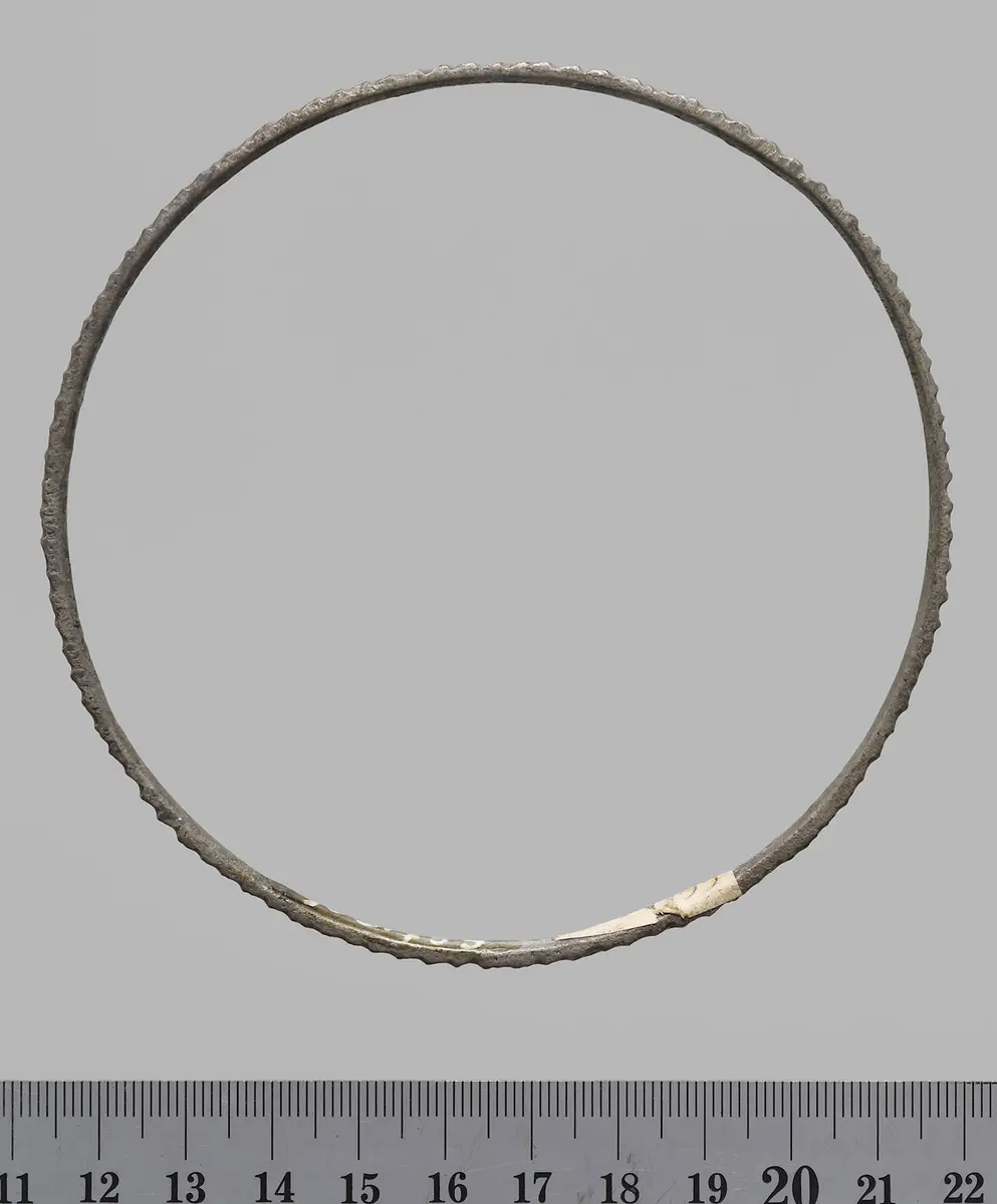 Armreifen
