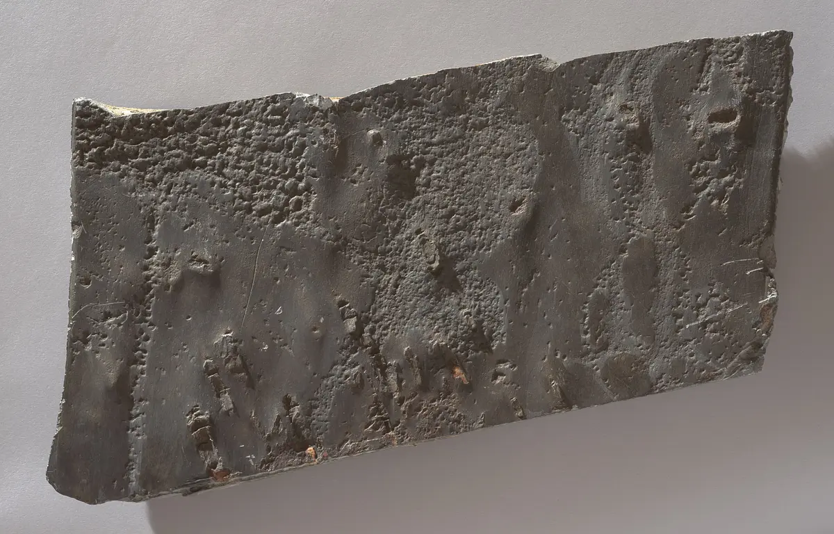 Felsgravierung: Fragment