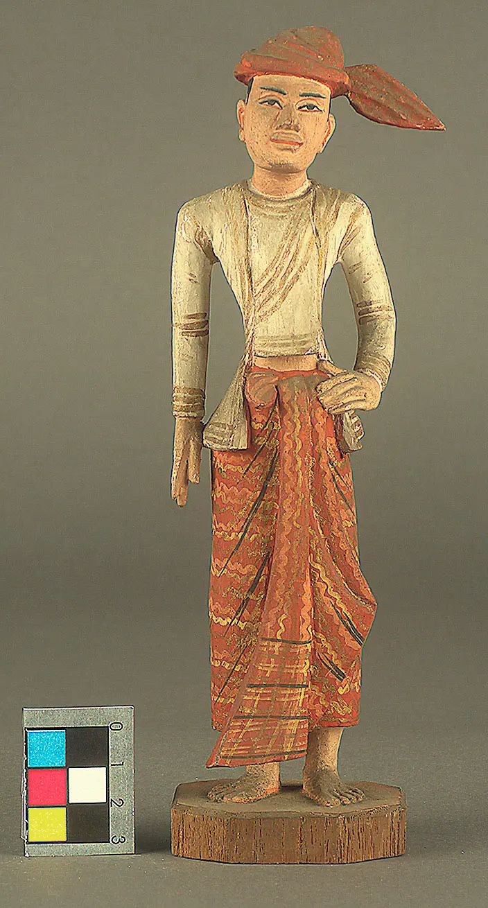 Holzfigur: Birmane