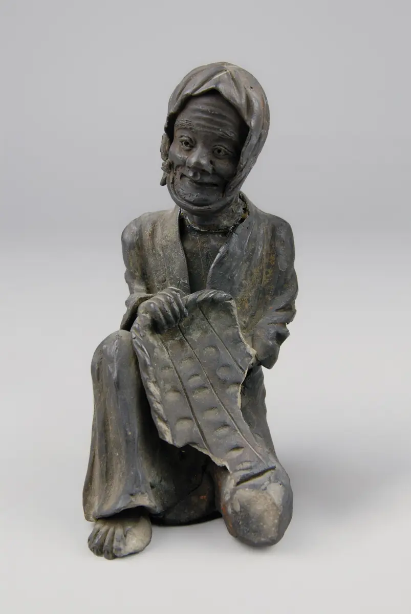 Tonfigur Arhat