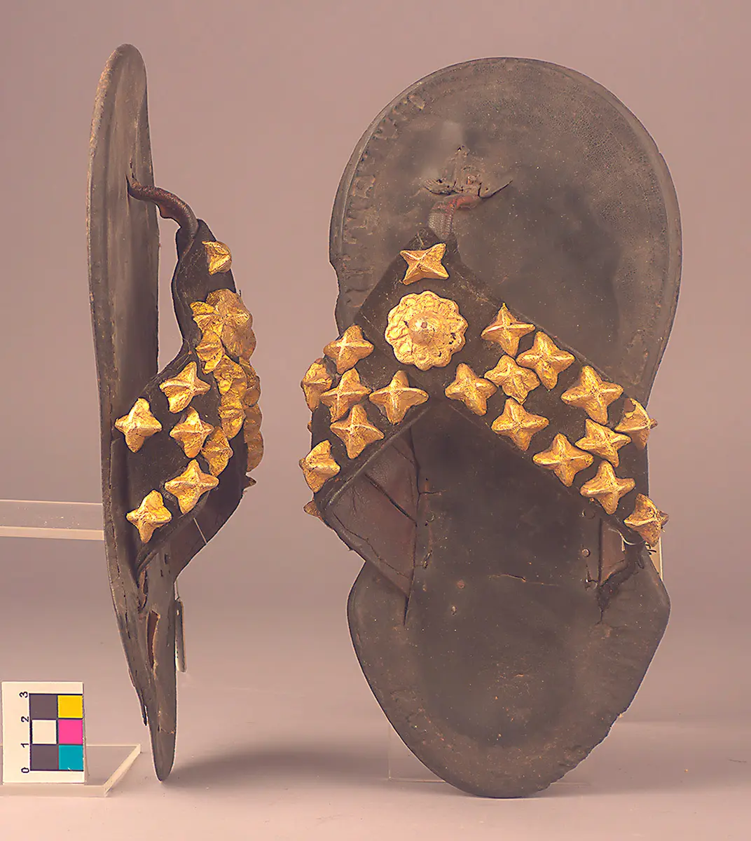 Sandalen eines Oberhauptes oder Würdenträgers (1 Paar)