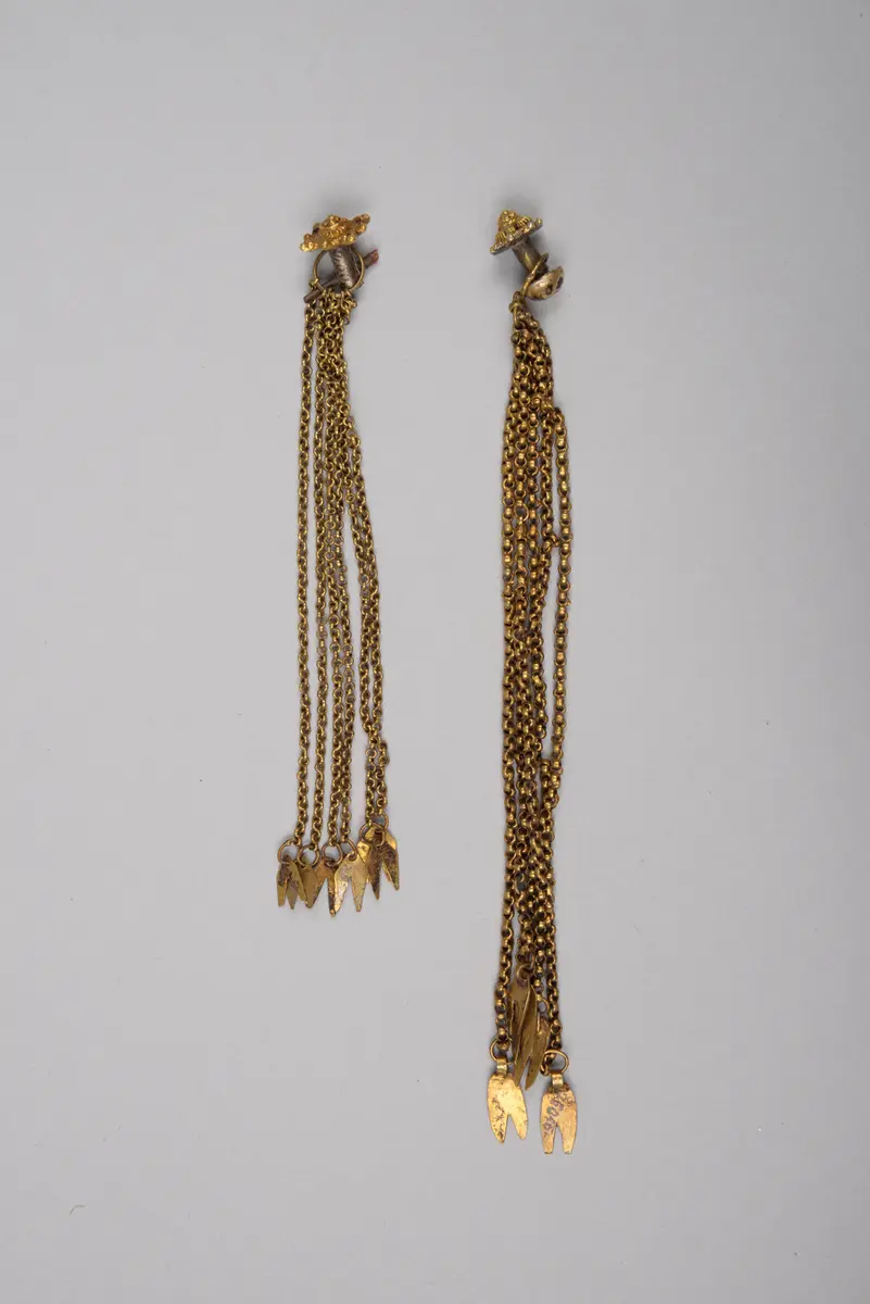 Paar Ohrschmuck