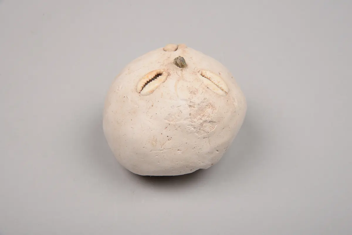 Hemisphere-Shaped Lime Object