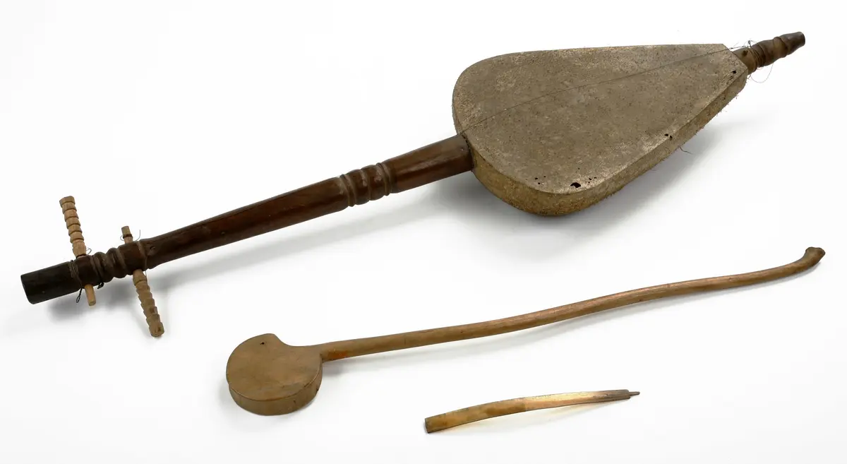 Violin, bow