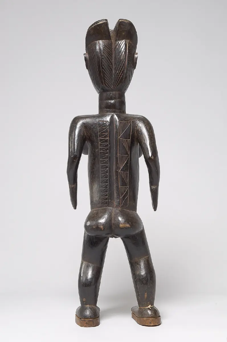 Figure of a Pregnant Woman