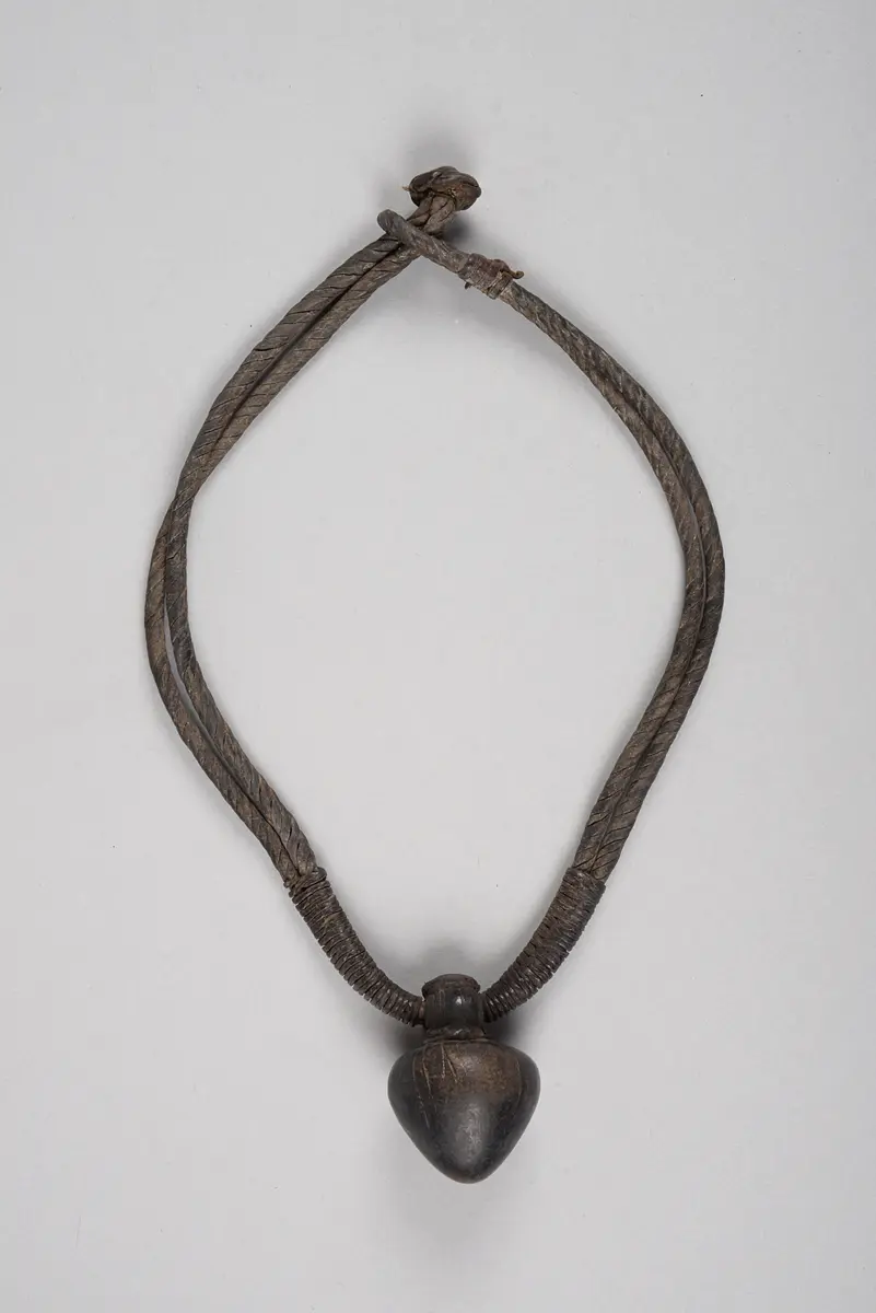 Kette mit Koransuren (Amulett)