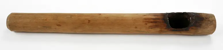 Opium pipe