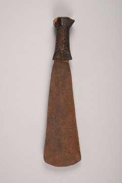 Messer mit Scheide