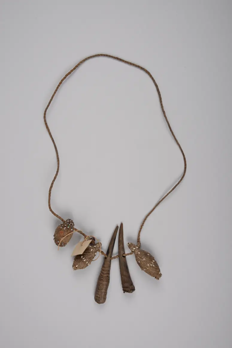 Kette (Amulett)