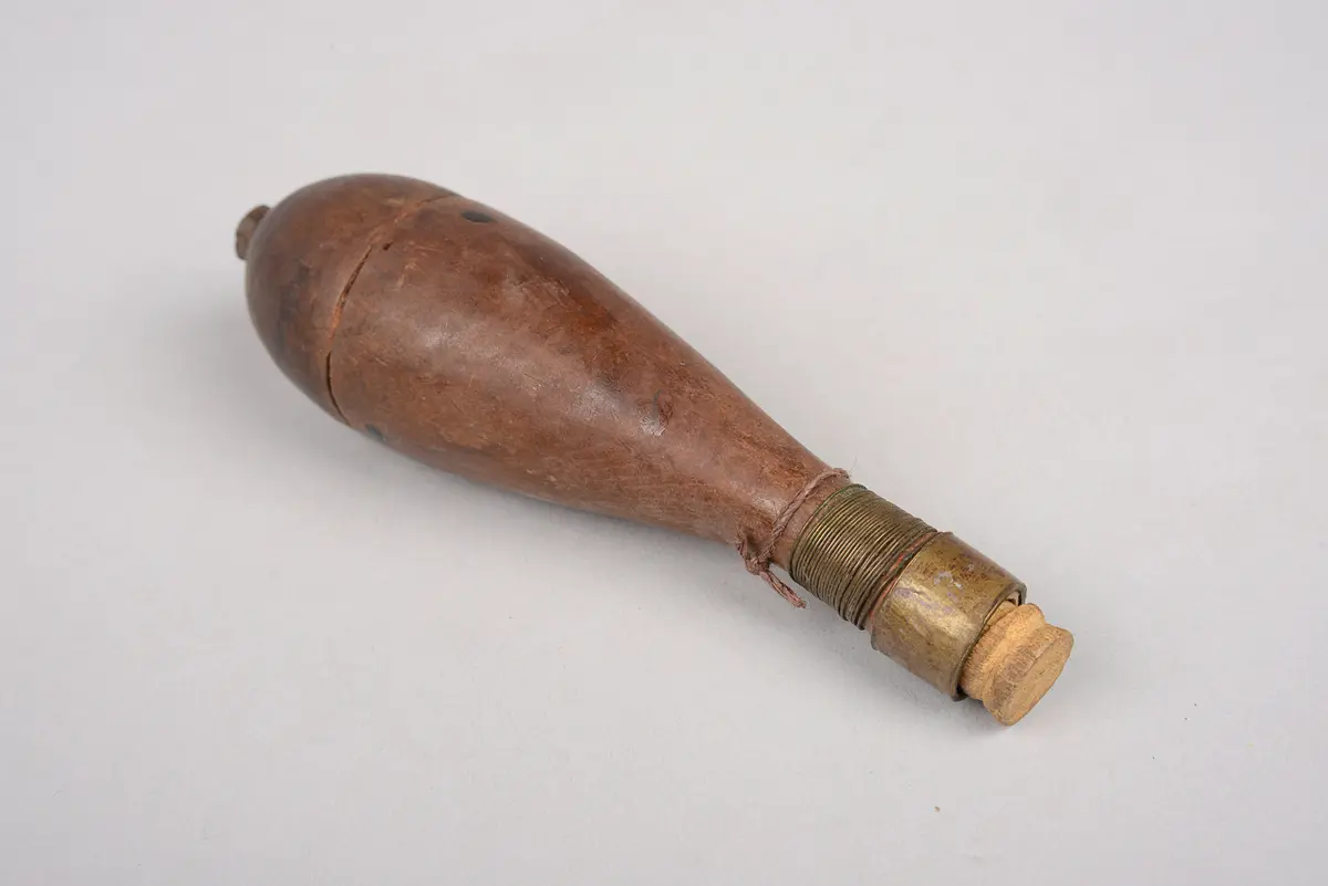 Schnupftabakbehälter mit Deckel