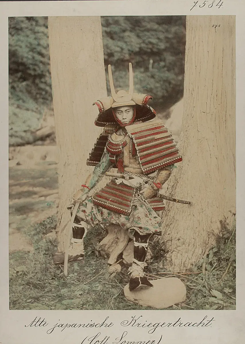 Old japanese warrior dress