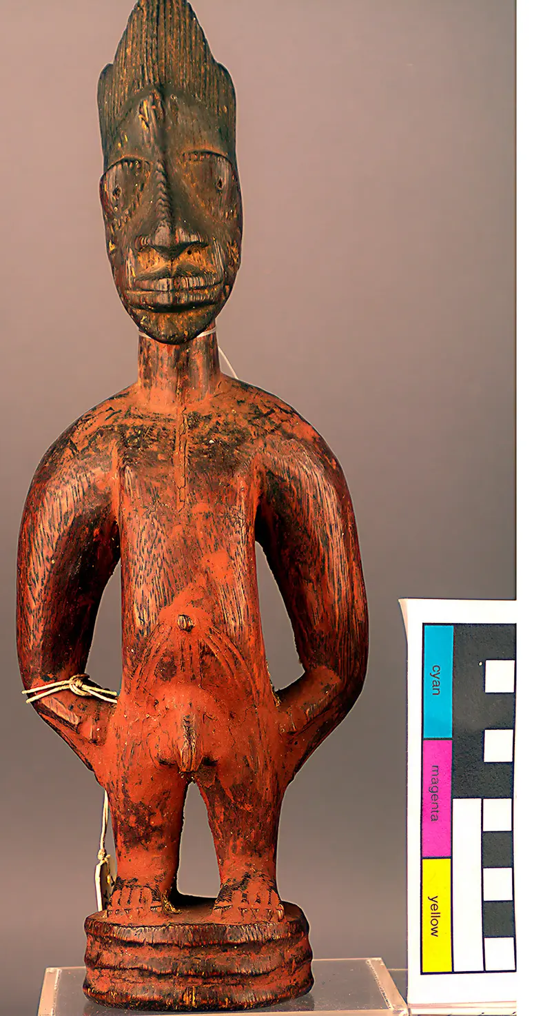 Männliche Ibeji Zwillingsfigur
