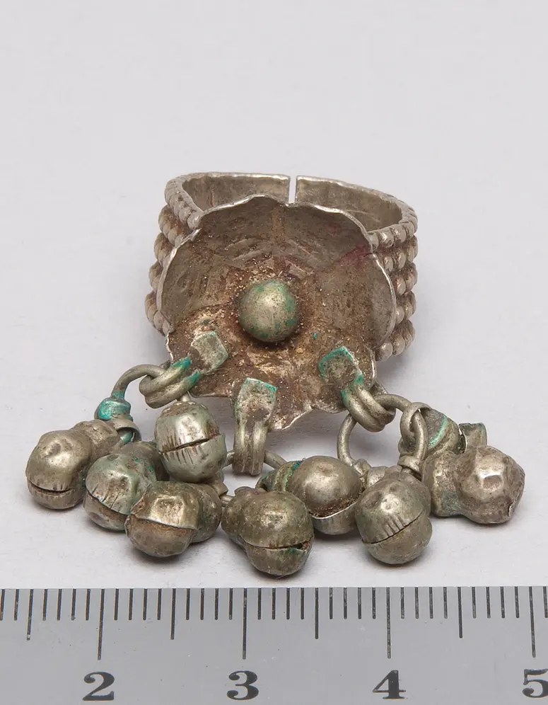 Fingerring