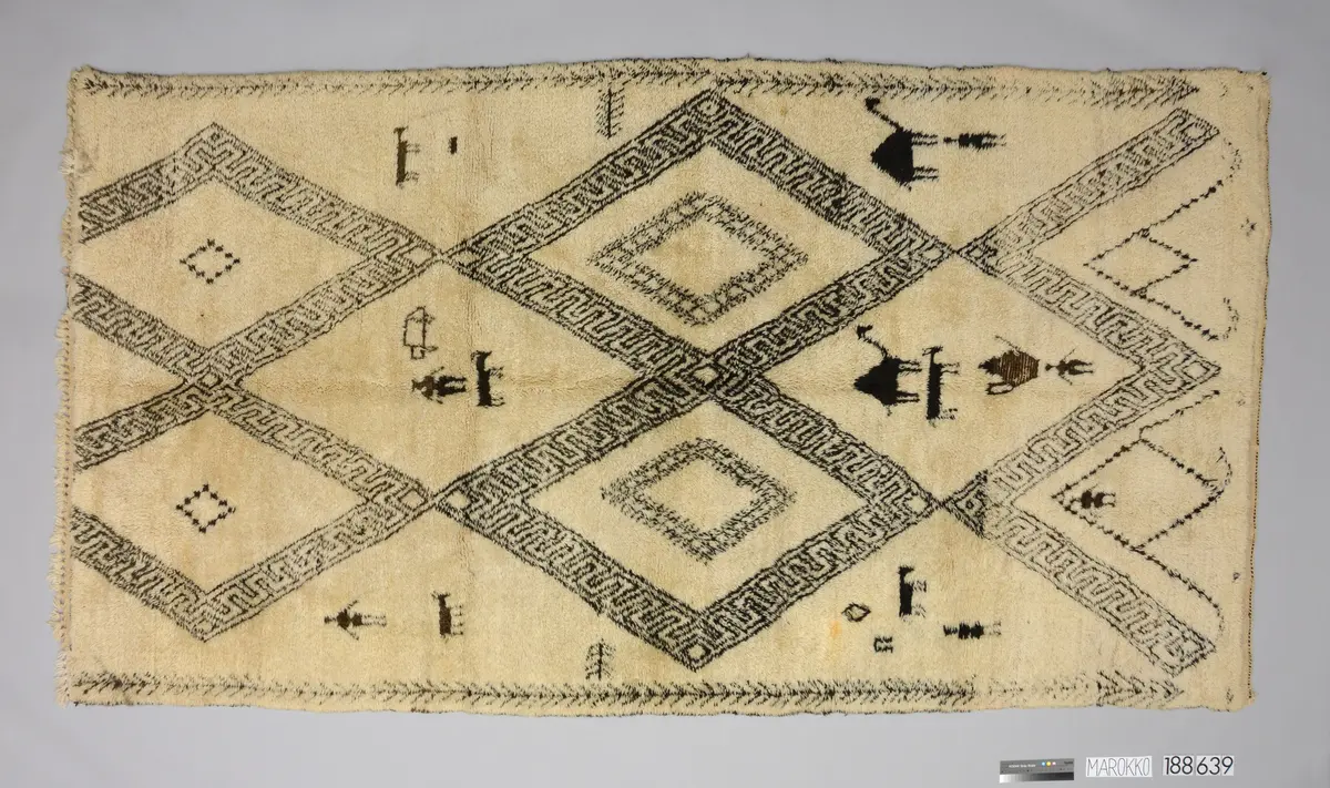 Knüpfteppich mit Kamelen