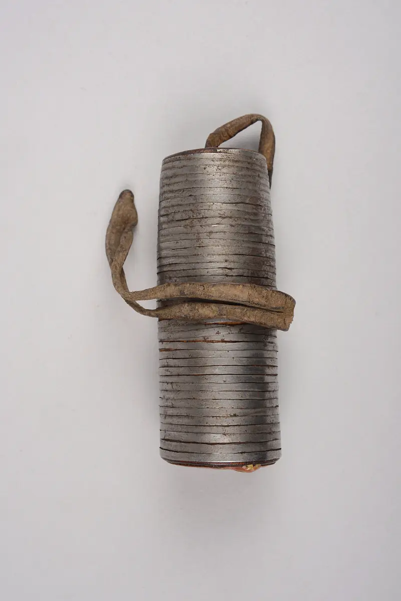 Behälter