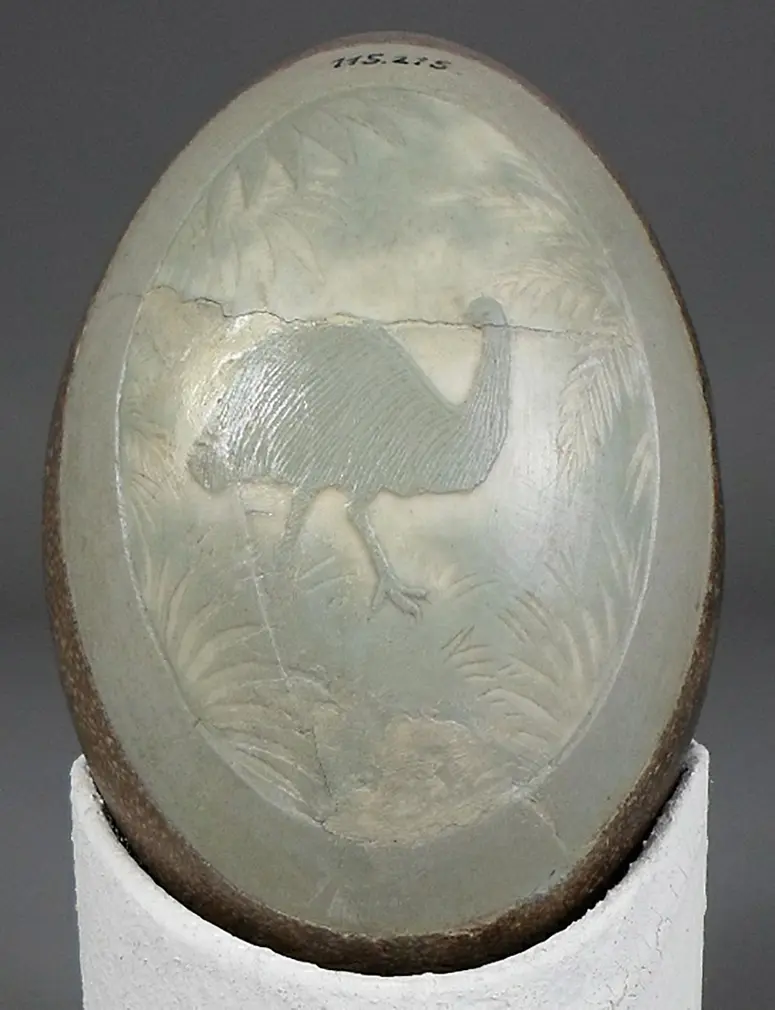 Emu-Ei (graviert)