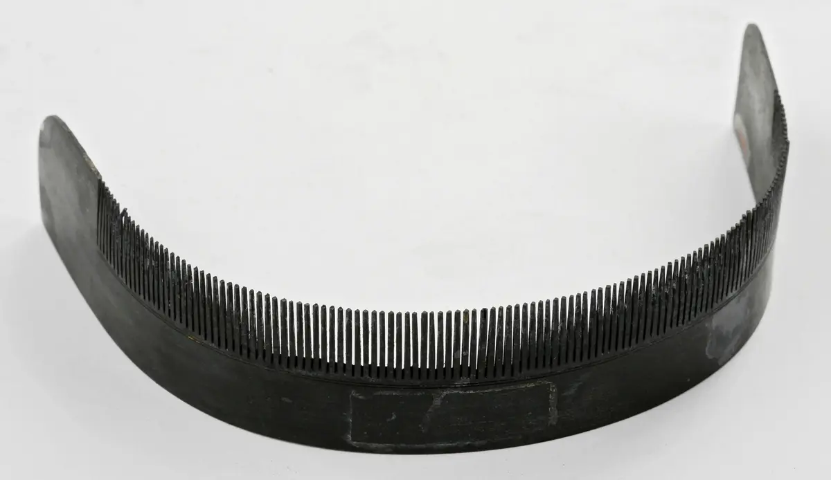 Comb
