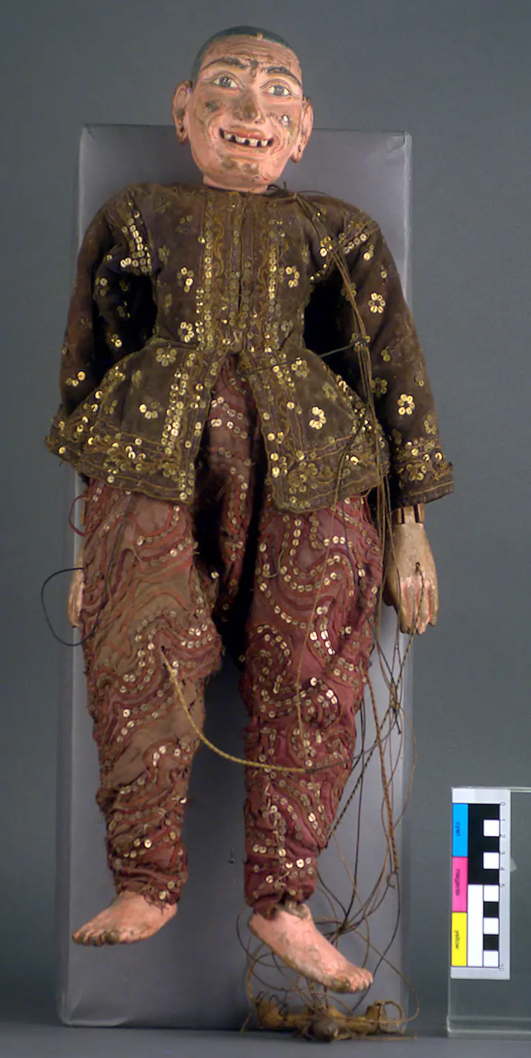 Marionette, Groteskfigur