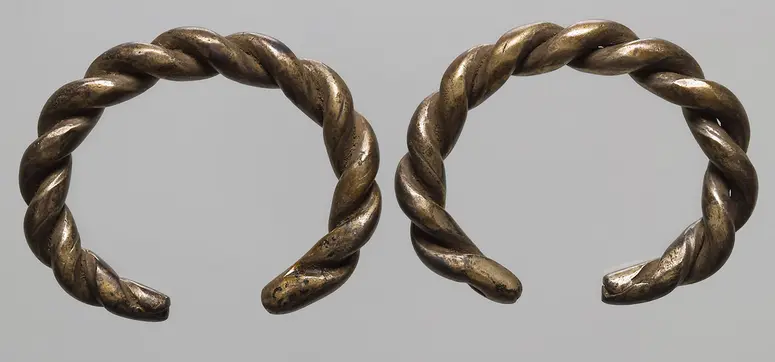 Armschmuck