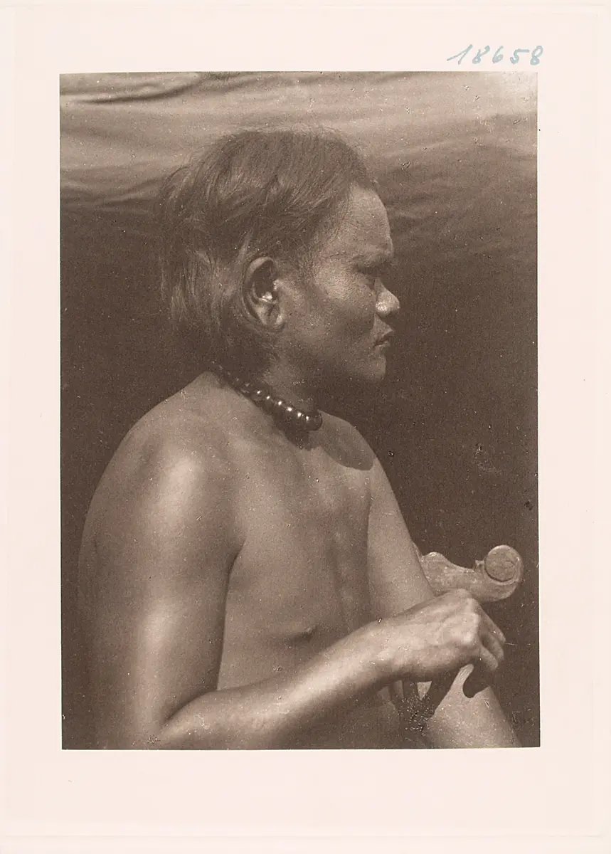 Romo, Süd-Niaser. Gunung Sitoli