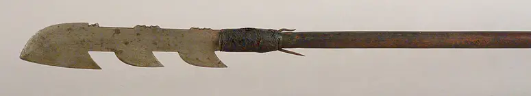 Throwing spear