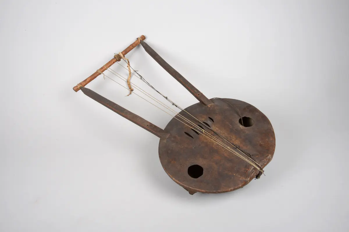 Instrument: Laute