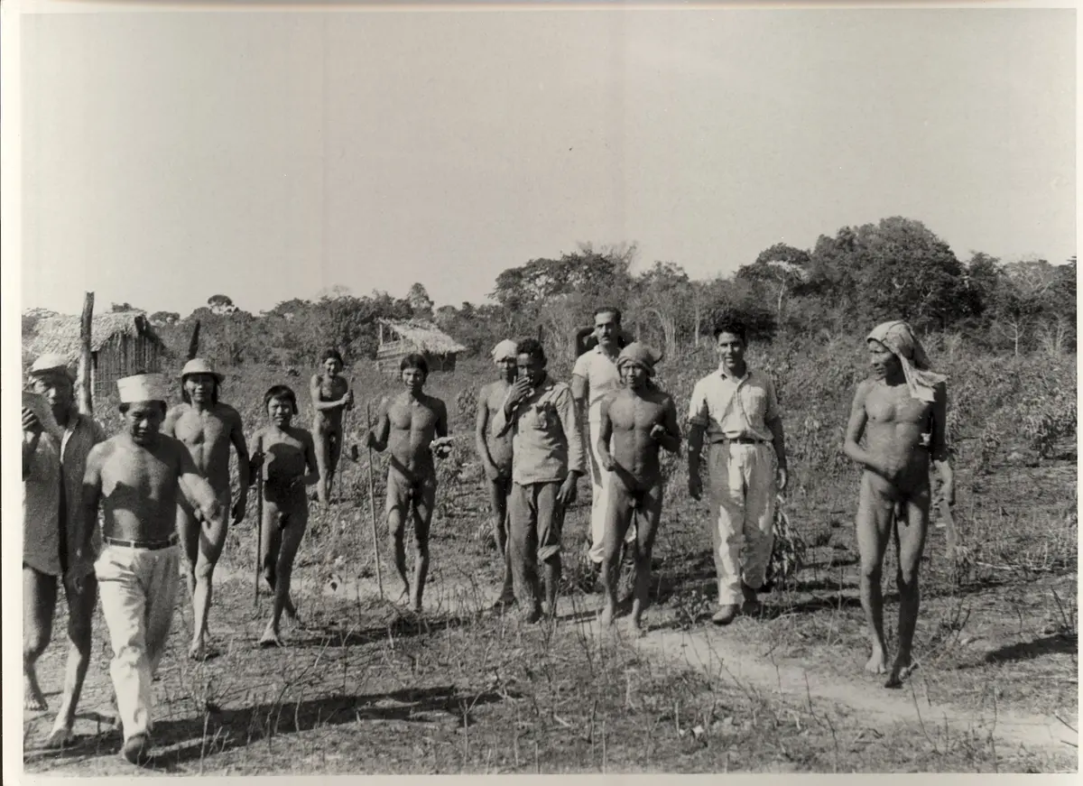 Besuch der Indios beim Indianerschutzdienst (Funai)