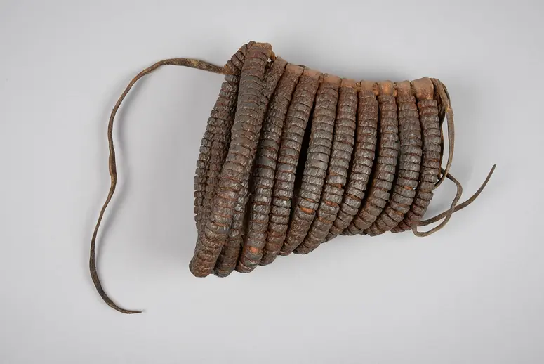 Beinschmuck