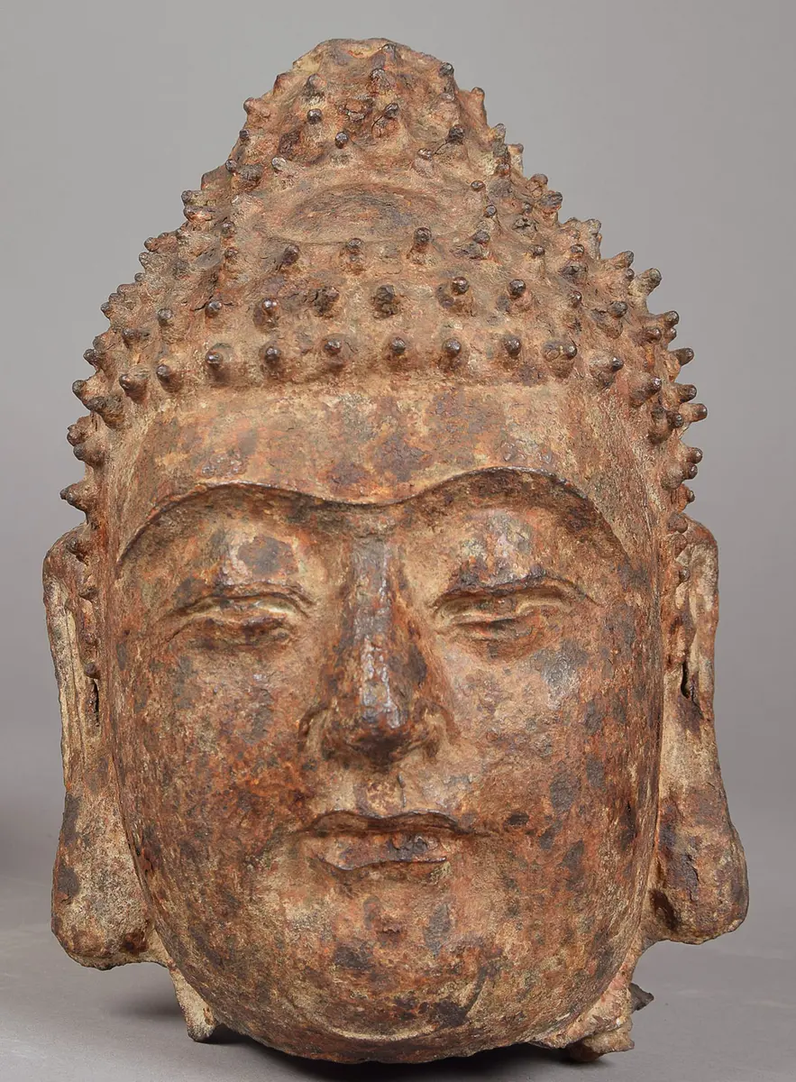 Kopf des Buddha Shakyamuni