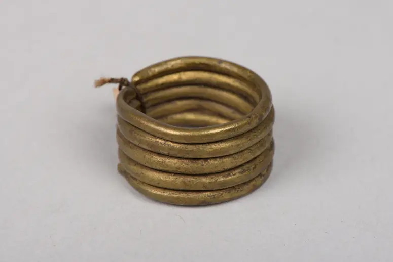 Fingerring