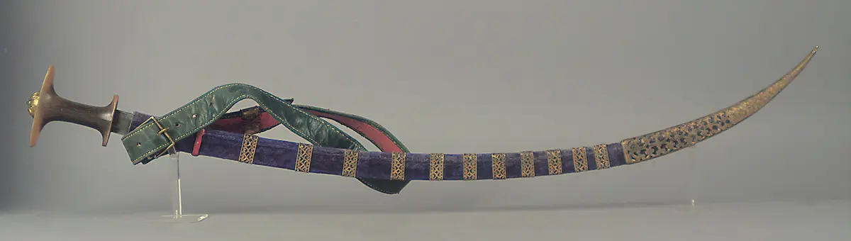 Ornamented sabre with sheath