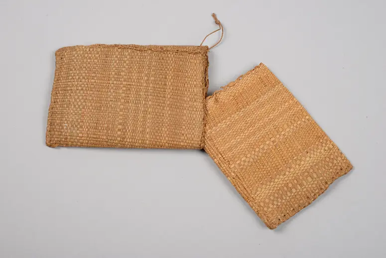 Strohtäschchen