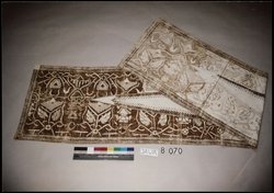 Brusttuch, Batik