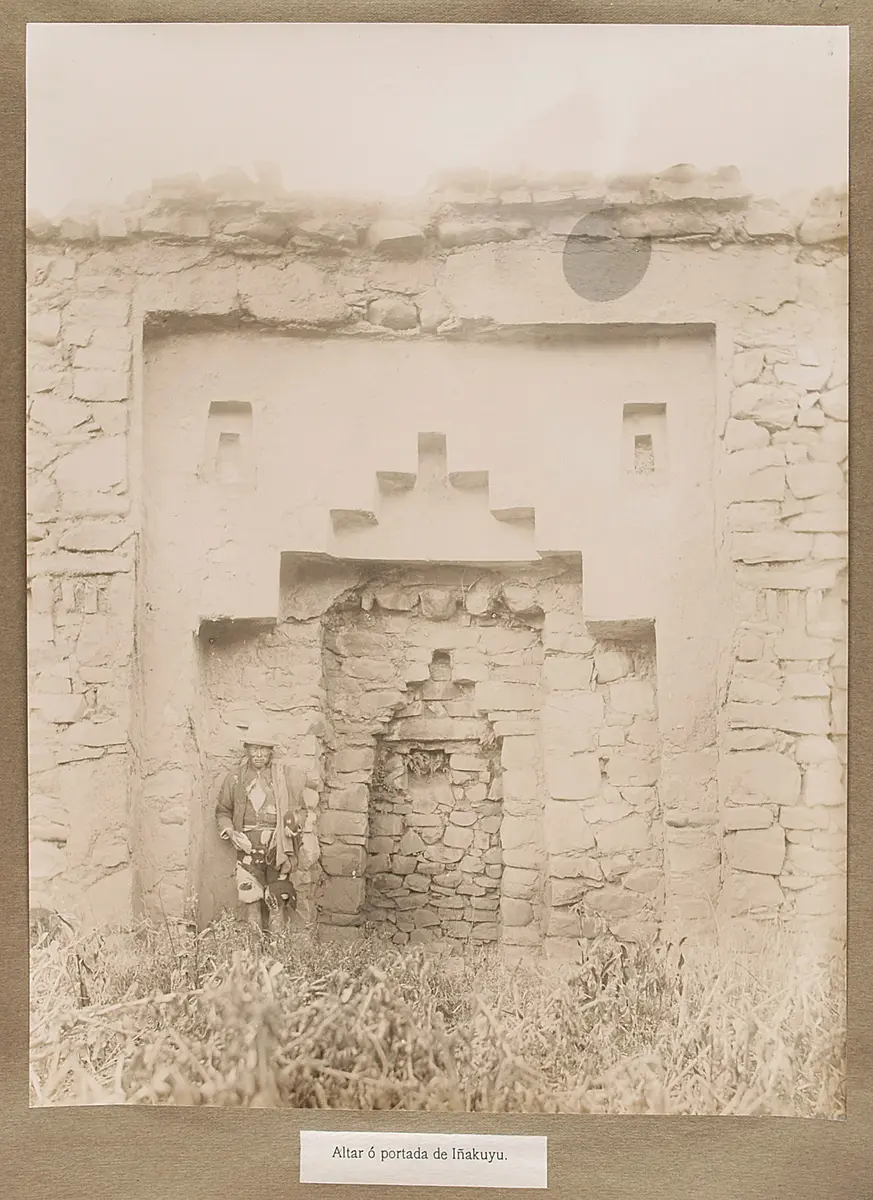 Tihuanaco: Altar oder Tor des Inakuyu, Insel Coati