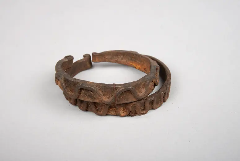 Armbänder