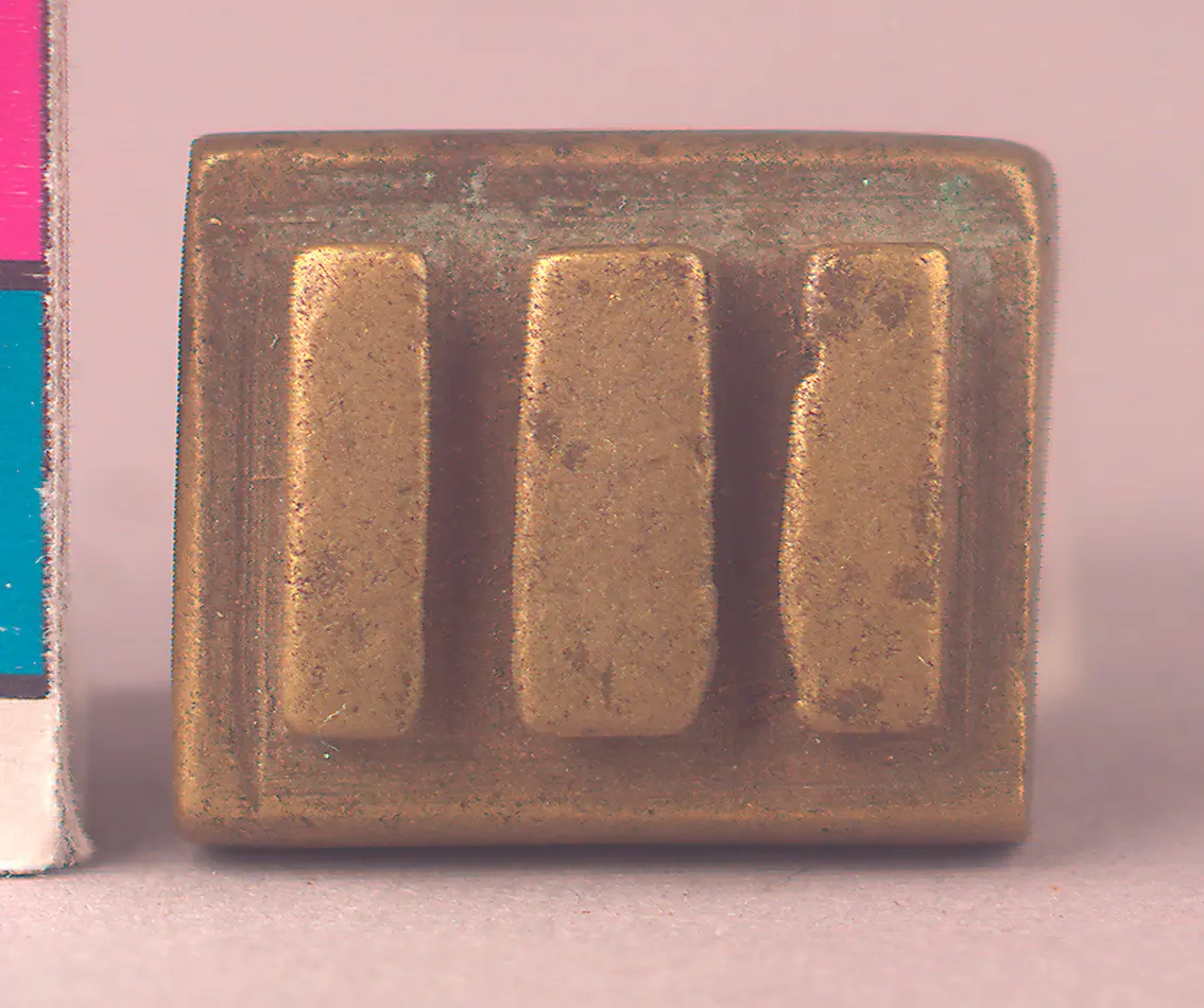 Geometric gold weight