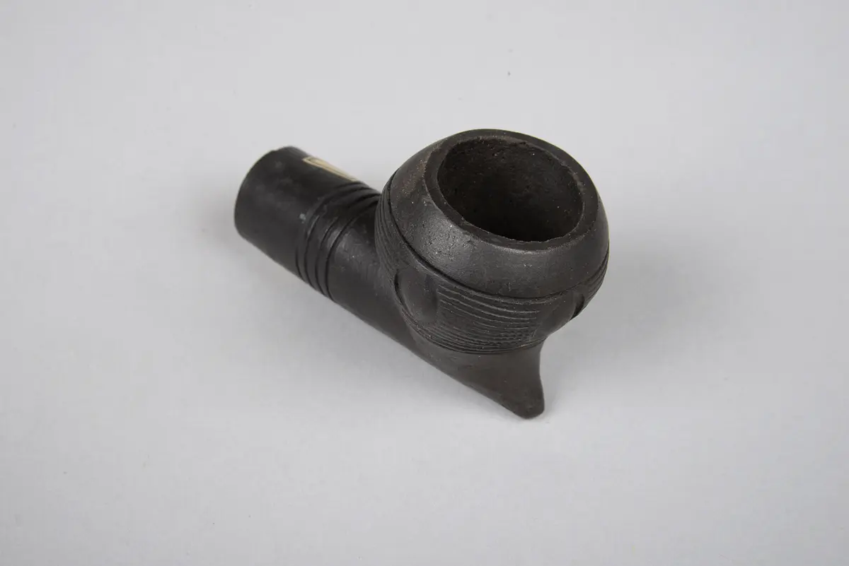 Tobacco Pipe Head