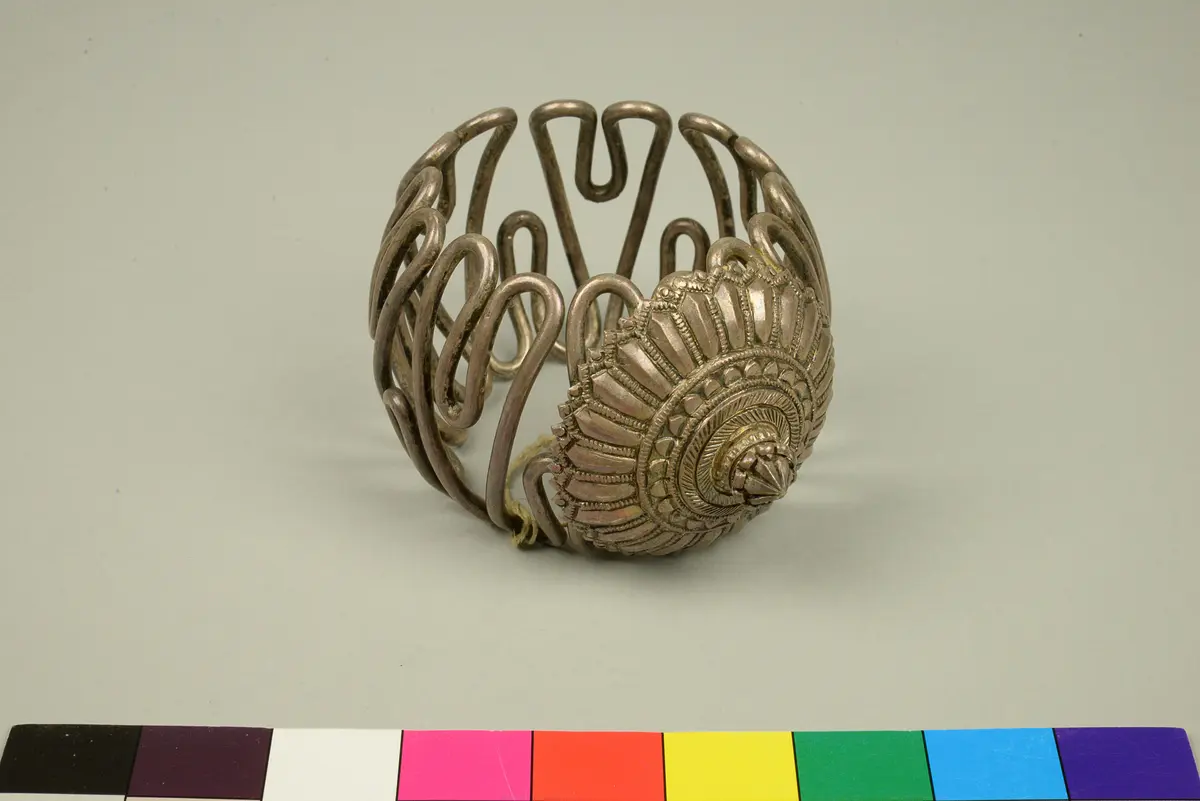 Armschmuck