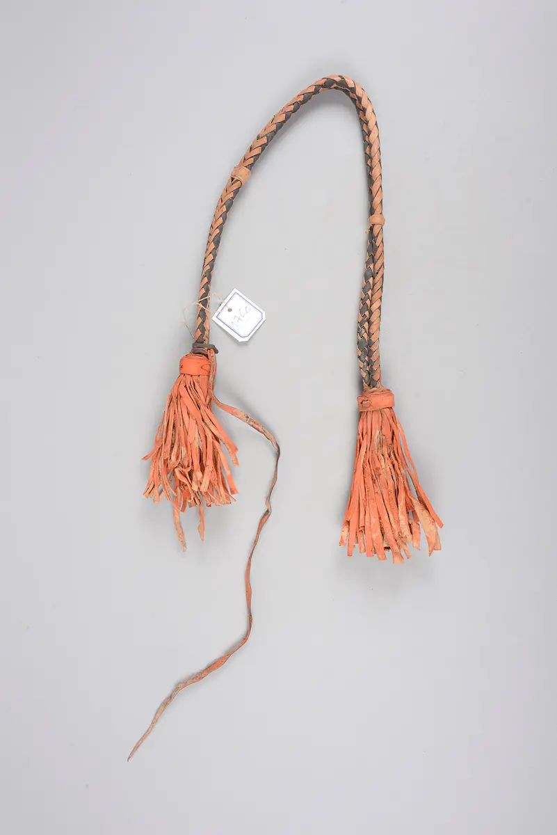 Sattelschmuck für Pferde