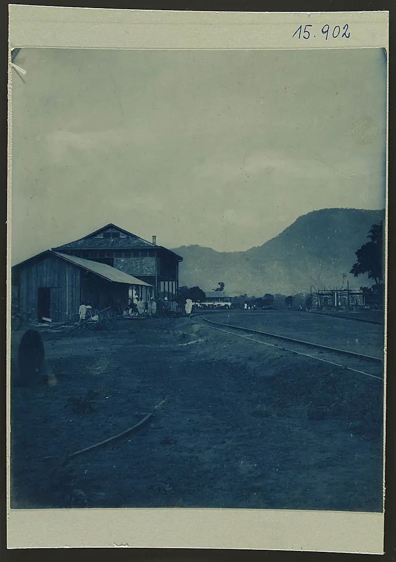 Bahnhof; Kindia