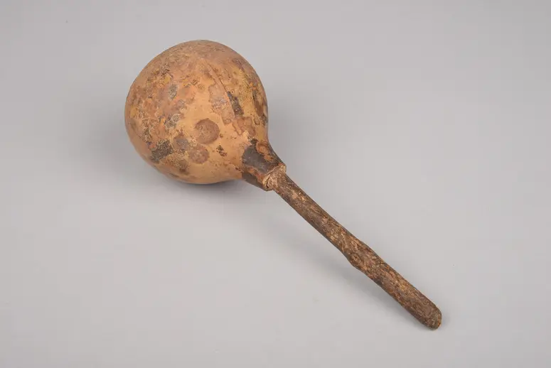 Rassel (Instrument)