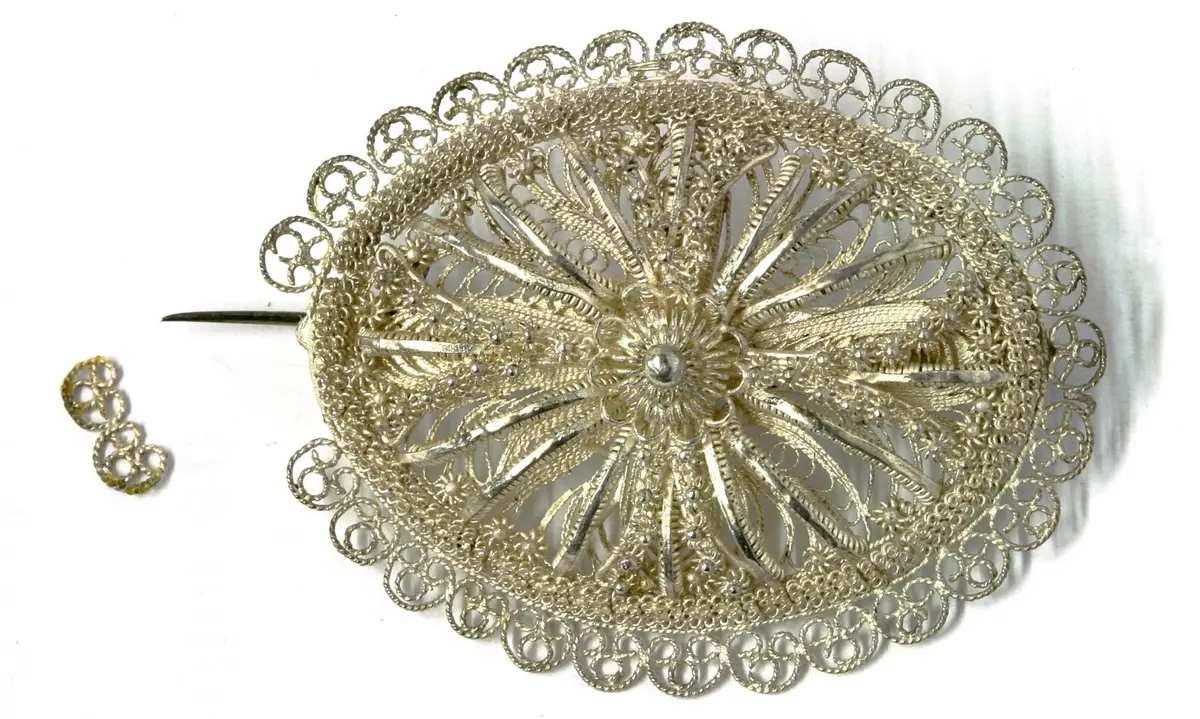 Brooch