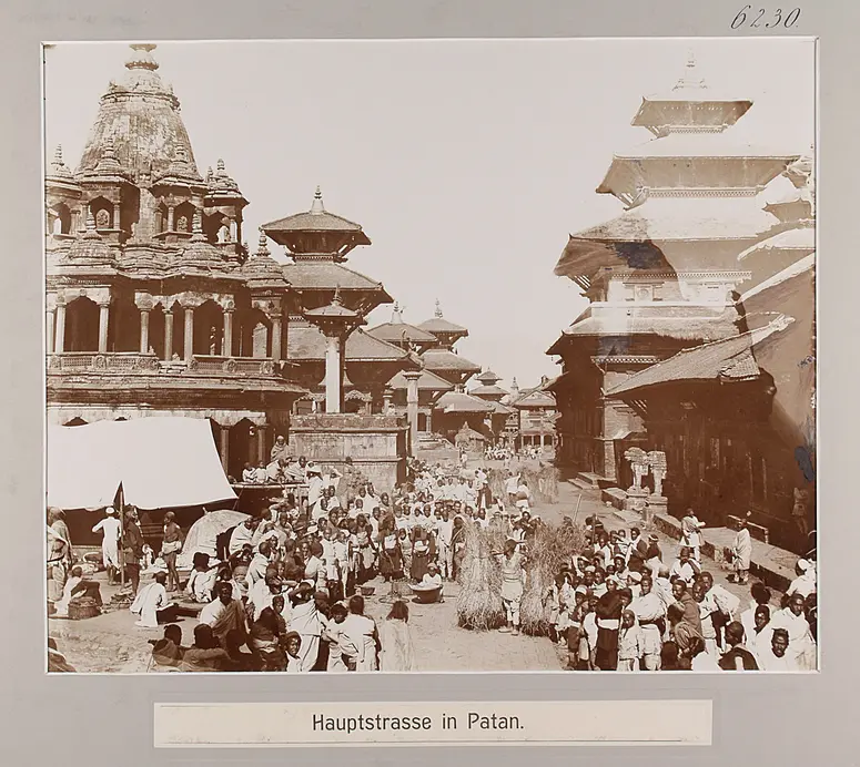 Hauptstrasse in Patan