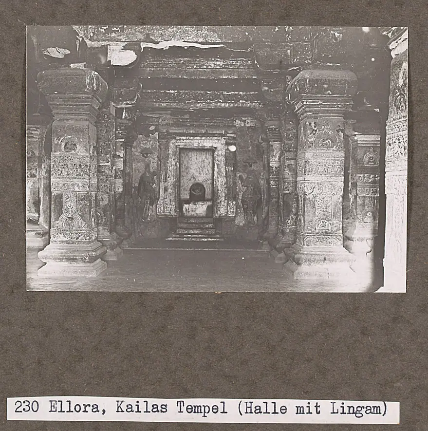 230 Ellora, Kailasa Tempel (Halle mit Lingam)
