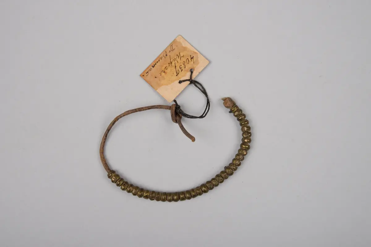 Perlschnur (Amulett)