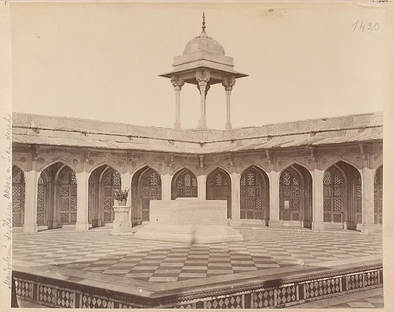 Mausoleum des Kaisers Akbar in Sikandarah
