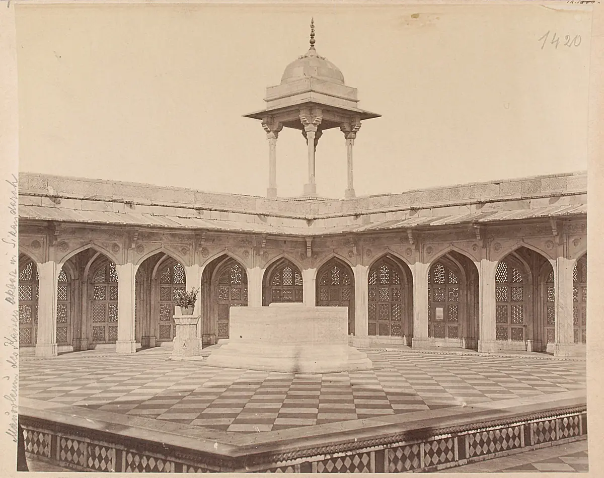 Mausoleum des Kaisers Akbar in Sikandarah
