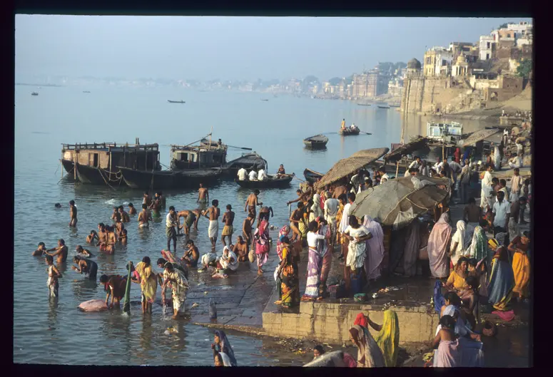 Benares, Ganges