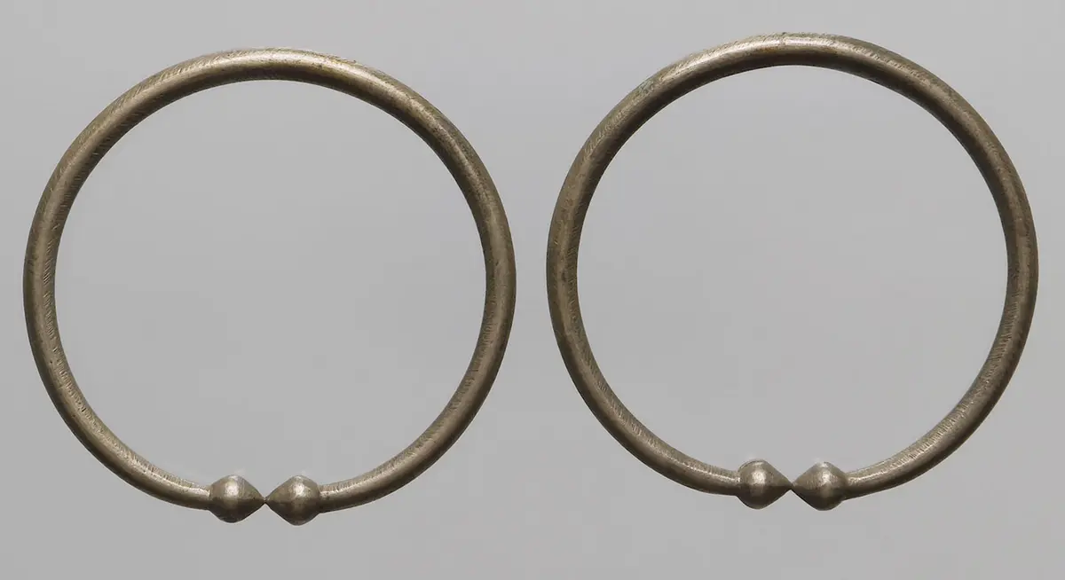 Armschmuck
